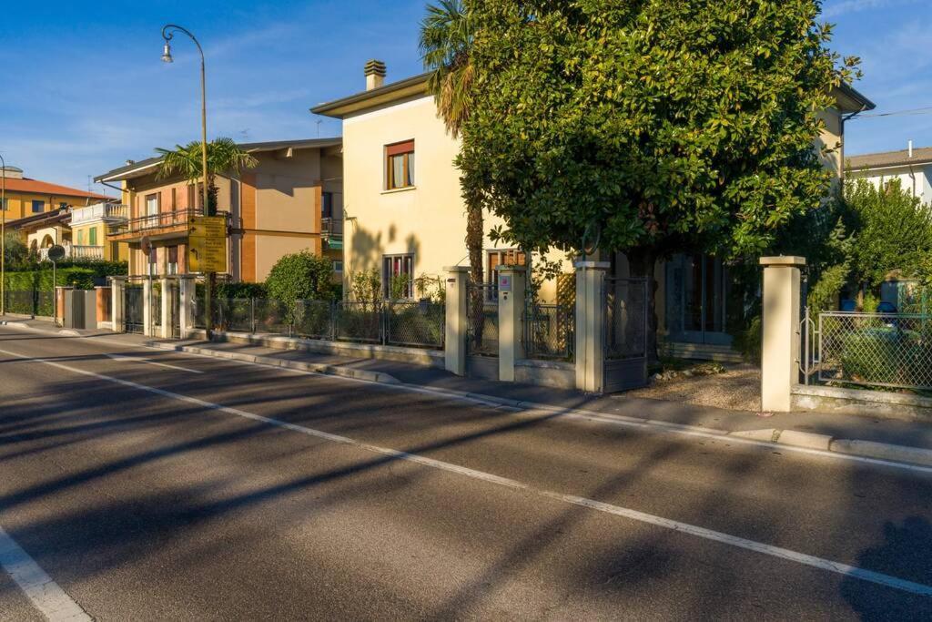Willa Gardaland Residenza Le Rose! 120 M2 Valeggio sul Mincio Zewnętrze zdjęcie